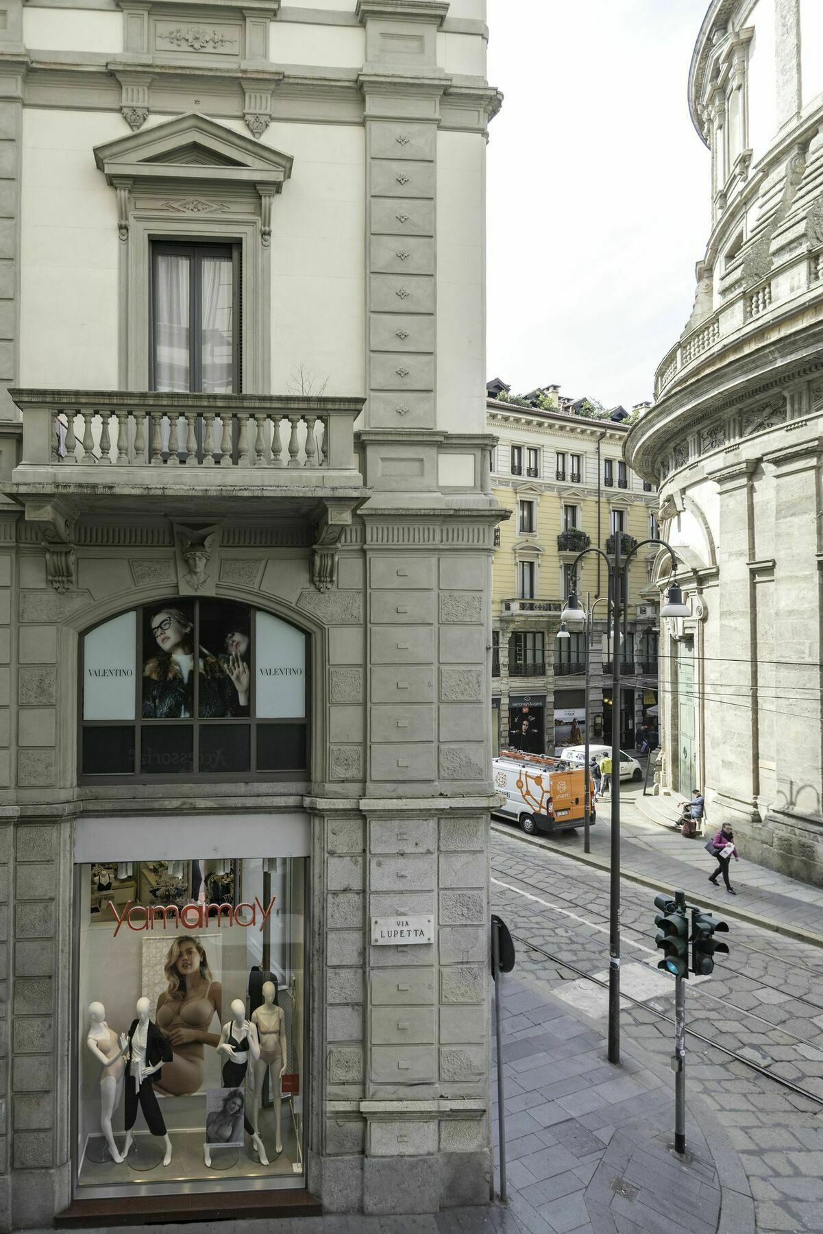 Piazza Duomo - Rentclass Lucilla Milán Exterior foto